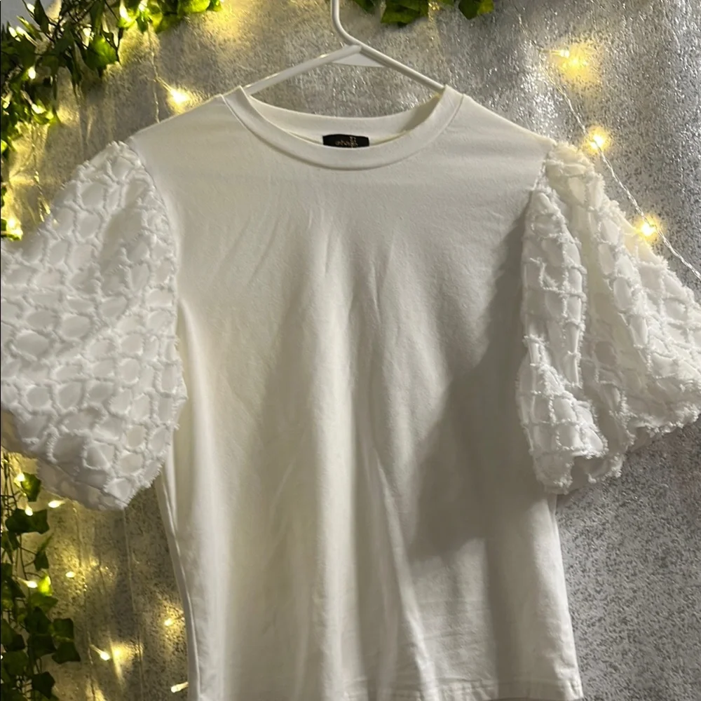 Ontwelfth White Puff Sleeve Ruffled T-Shirt
